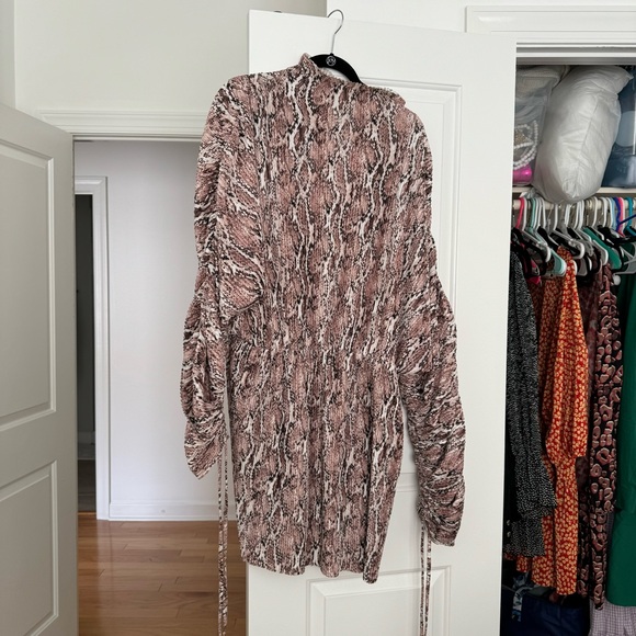 Boohoo snakeskin dress - Picture 2 of 2